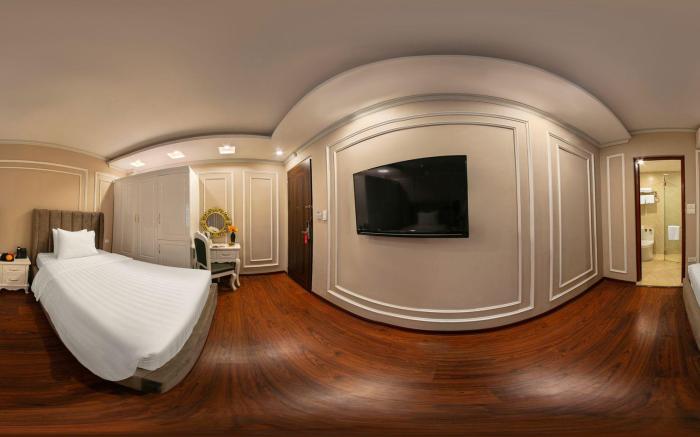 MIA HOTEL