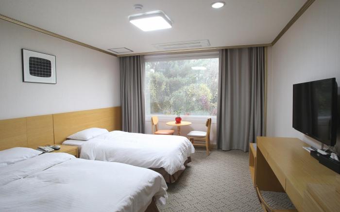 Chuncheon Bears Hotel