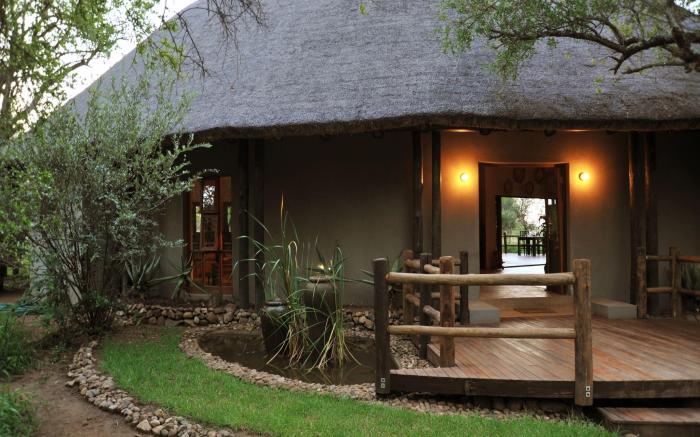 Black Rhino Game Lodge