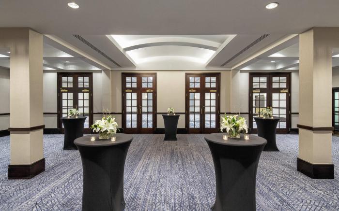 Sheraton Norfolk Waterside Hotel