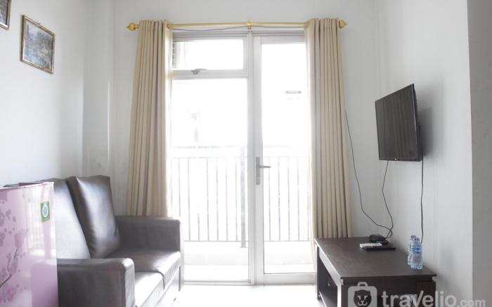 Comfy 2BR Mekarwangi Square Cibaduyut By Travelio