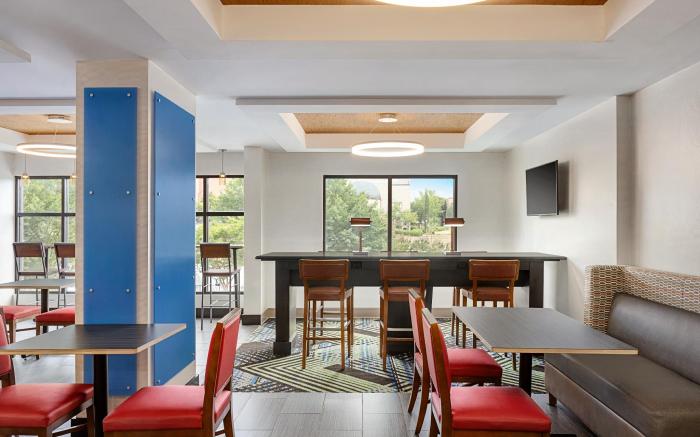 Holiday Inn Express Hotel & Suites Greenville-Downtown By IHG