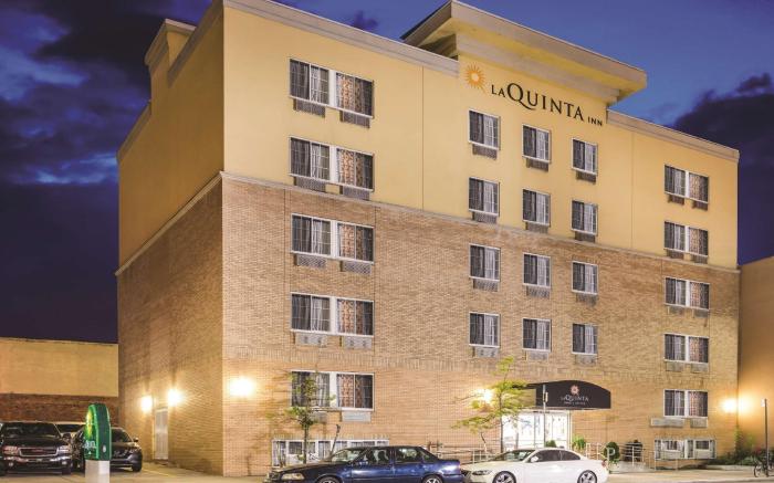 La Quinta Inn & Suites by Wyndham Brooklyn Downtown