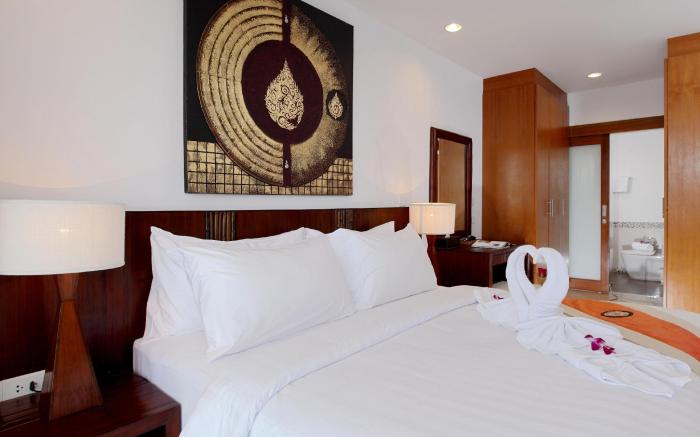 The Park Surin Serviced Apartments by RESAVA