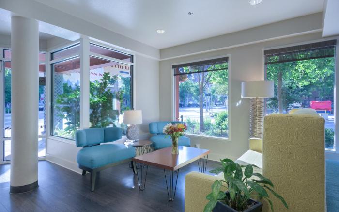Belltown Inn