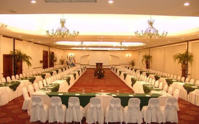 Hotel Soleil La Antigua
