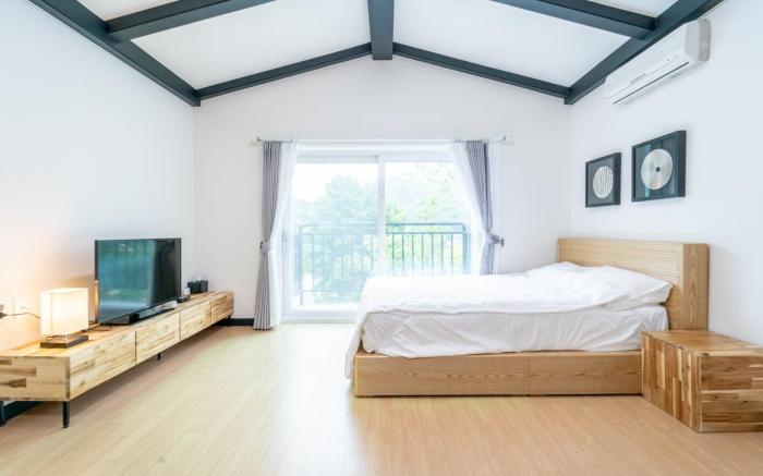 Hongcheon D-day pension&camping