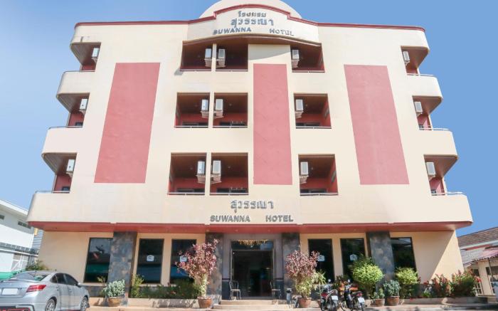 OYO 747 Suwanna Hotel