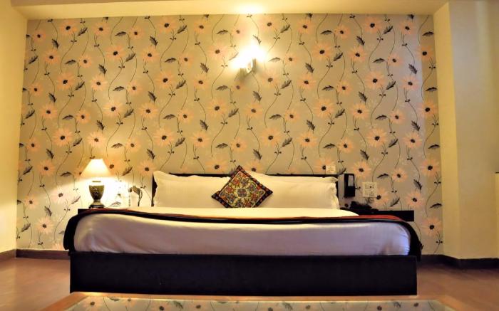 Hotel PR Residency