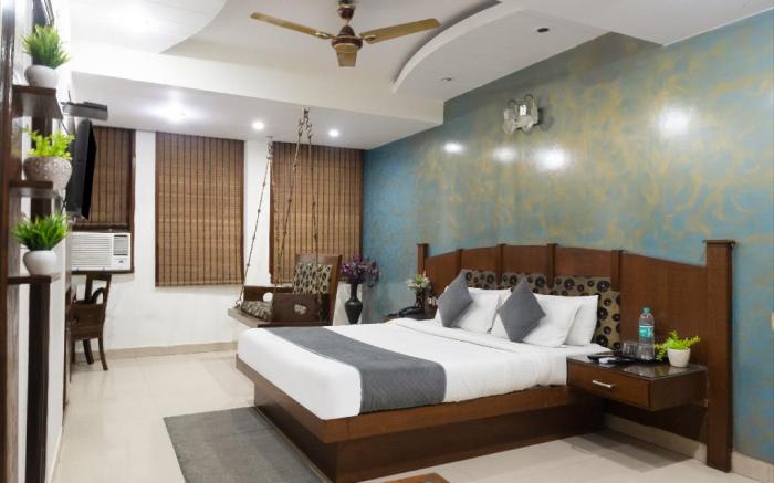 Hotel Shivdev International