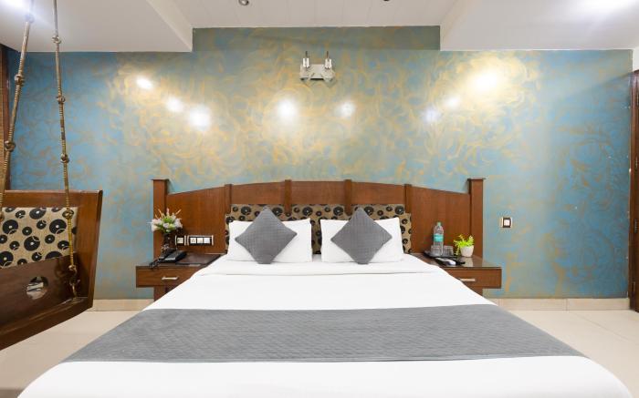 Hotel Shivdev International