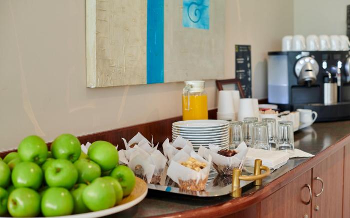 Waves Hotel Byron Bay