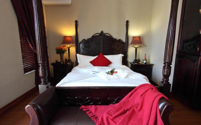 Candlewoods Guesthouse