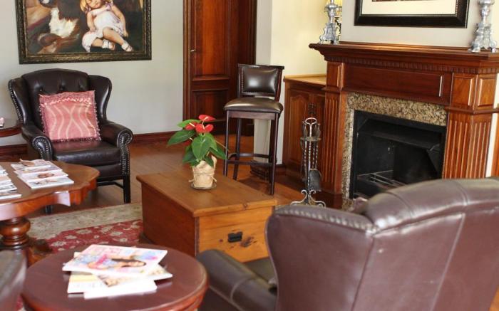 Candlewoods Guesthouse