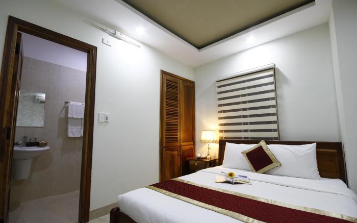 Lis Hotel