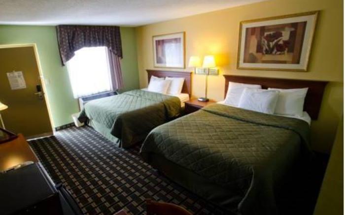 University Manor Inn