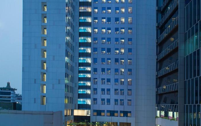 Aloft Jakarta Wahid Hasyim