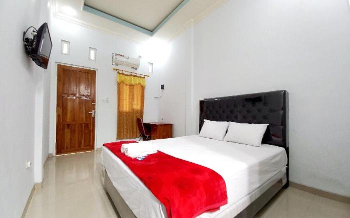 Harmony House Syariah near Alun Alun Pati Mitra RedDoorz