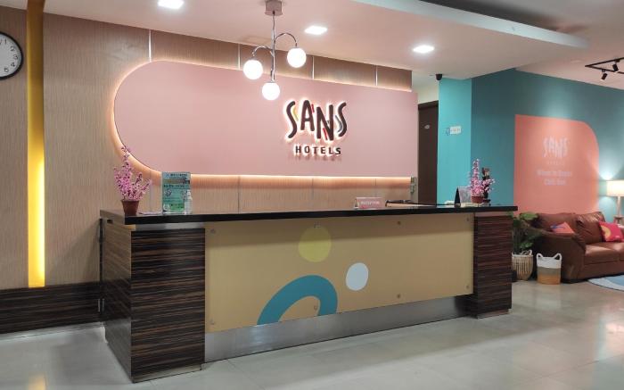 Townhouse OAK Hotel Fiducia Serpong