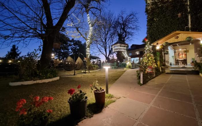Alps Resort Dalhousie