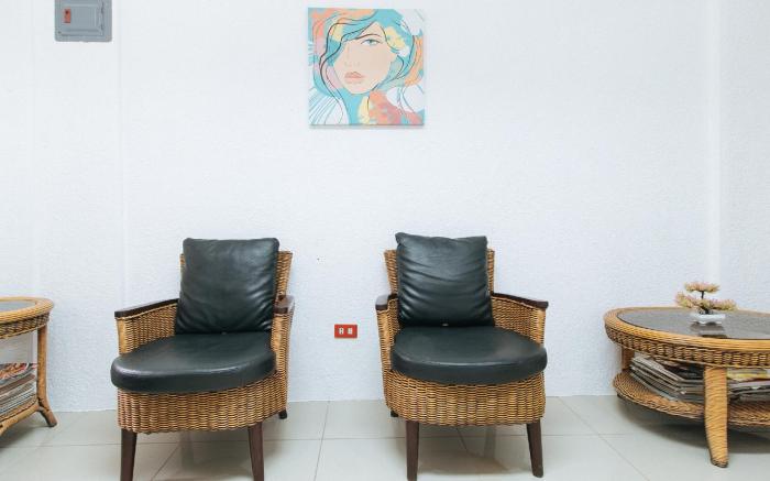 RedDoorz Plus near Tambo Paranaque