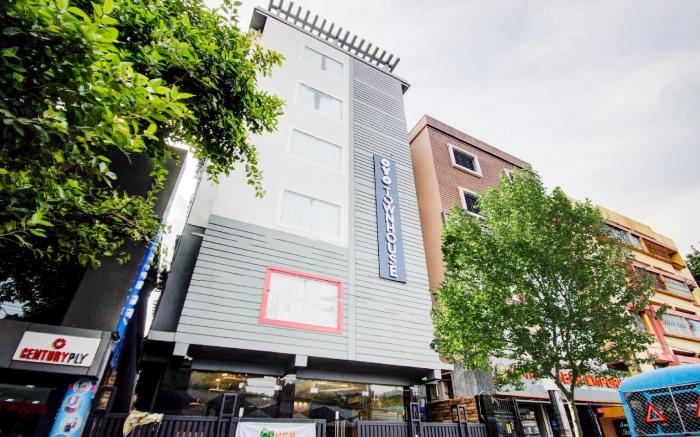 Super Townhouse OAK Seventy Seven