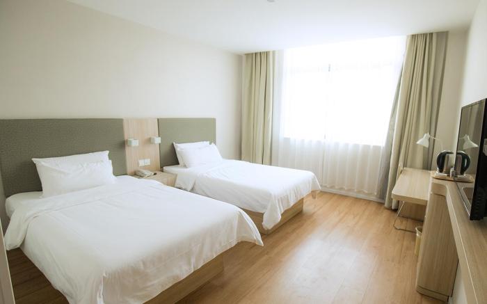 Hanting Hotel Zhoukou Luyi