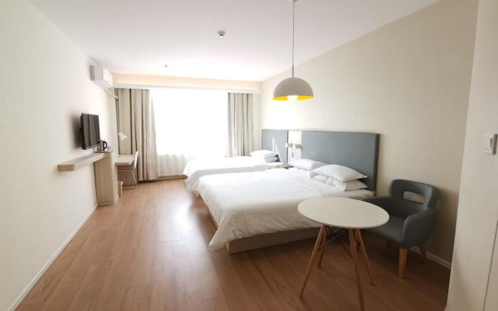 Hanting Hotel Jinan Laiwu Yinzuo Shopping Mall