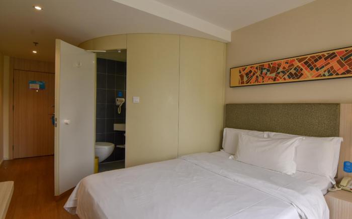 Hanting Hotel Beijing Guanganmen Metro Station