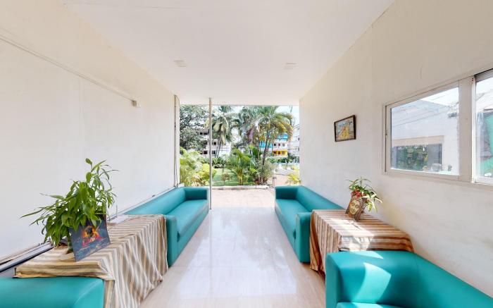 Candolim Hideout Resort