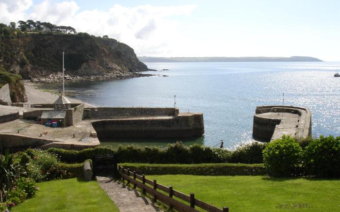 Pochin House Collections