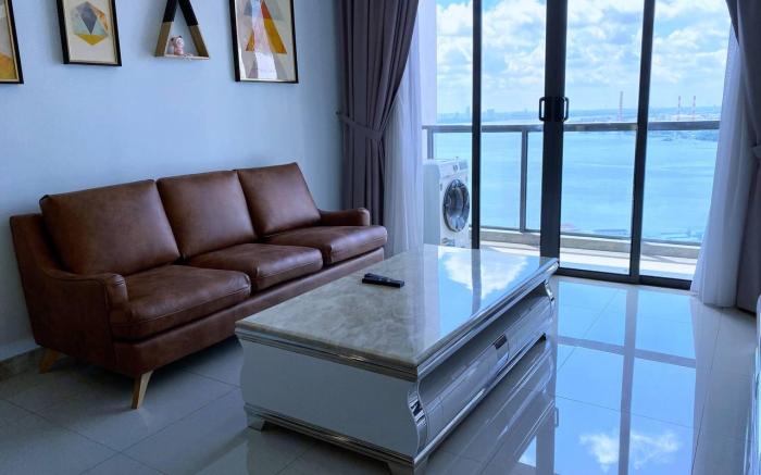 R&F Fully Seaview 1B Suite by SC Homestay