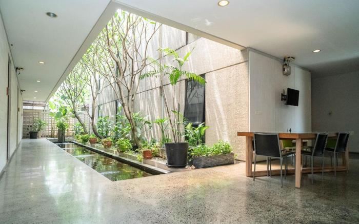 Three J Residence
