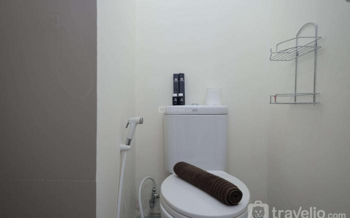 Comfy Studio Bogorienze near Jungle By Travelio