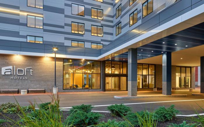 Aloft Portland Downtown Waterfront ME