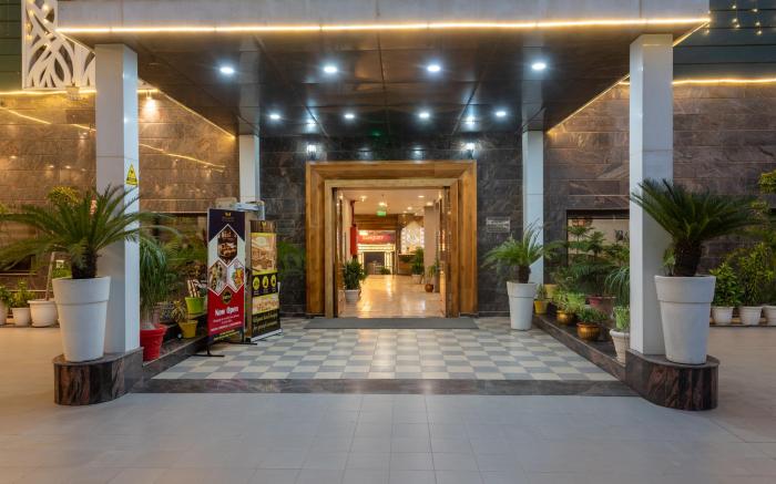 Chhavi Hotels