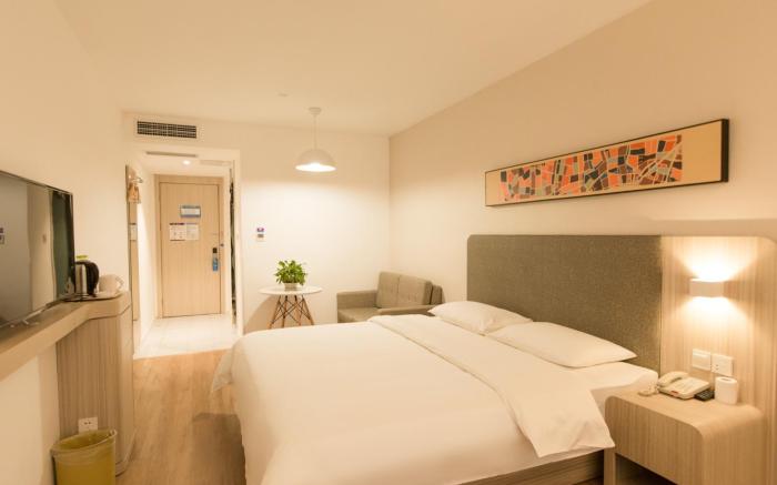 Hanting Hotel Guangyuan Cangxi Binjiang Road