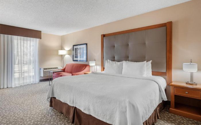 Best Western Plus Oak Harbor Hotel & Conference Center