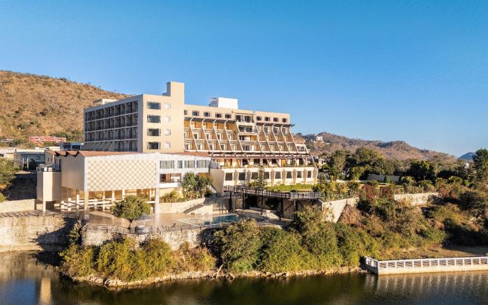 Via Lakhela Resort & Spa