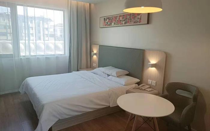 Hanting Hotel Tongxiang Zhenxing Road