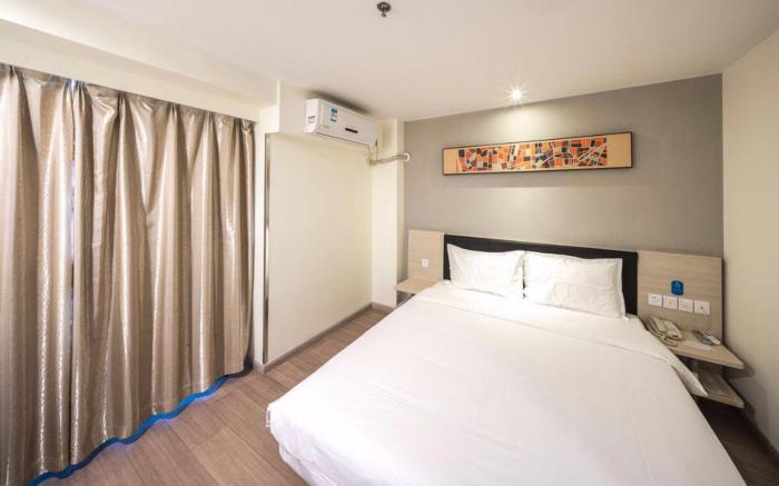 Hanting Hotel Nanjing Jiangning Chengxin Avenue Metro Station