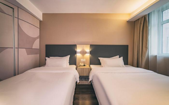 Hanting Hotel Qingdao Zhanqiao Railway Station East Plaza