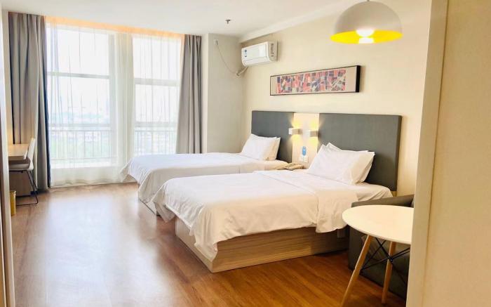 Hanting Hotel Baoding Quyang County