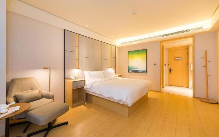 Ji Hotel Xian Xinjiamiao Metro Station