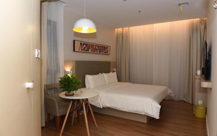 Hanting Hotel Xining Xinhua Lane Qingda Affiliated Courtyard