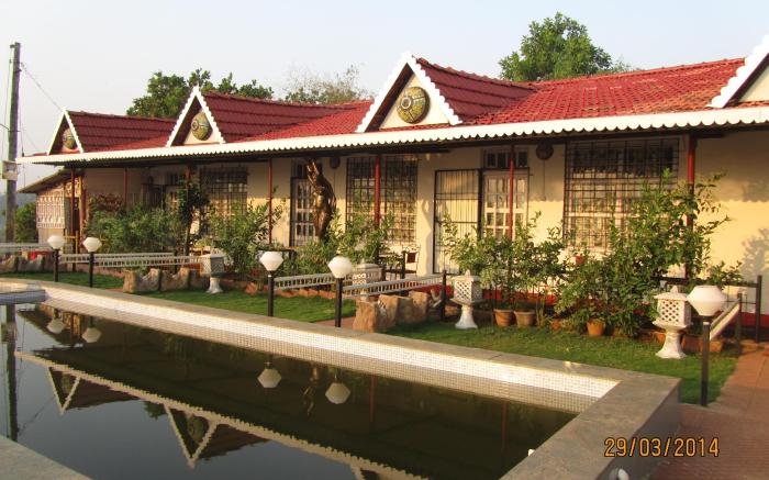 Sona Villa The Lake Chalet