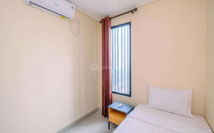 Best Rate 2BR Kebayoran Icon Apartment By Travelio