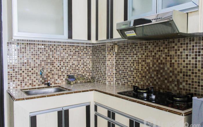 Best 1BR Menara Latumenten Grogol By Travelio