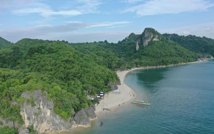 Borawan Island Resort by Cocotel