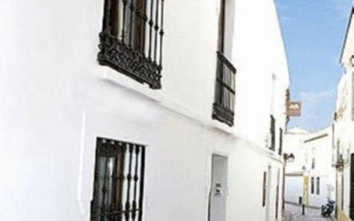 HOTEL BOUTIQUE ALMA ANDALUSi